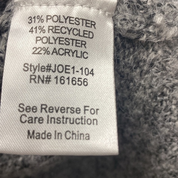 Like Love size large long sleeve soft pullover sweater - Picture 6 of 9